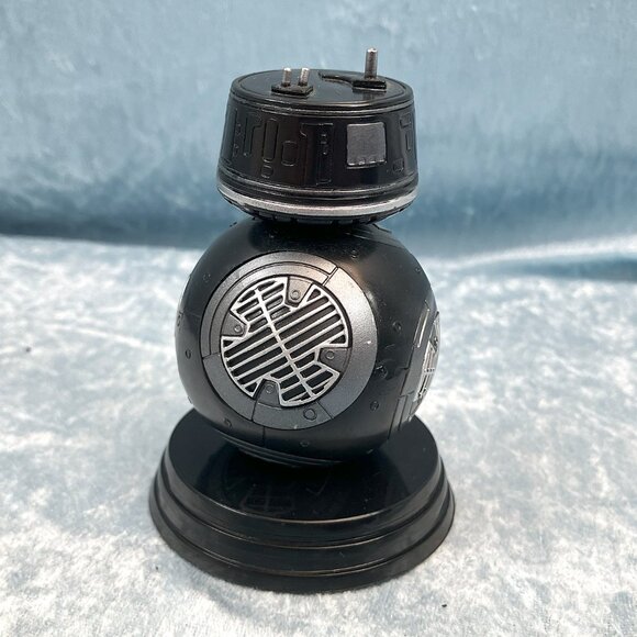 Funko Pop! Vinyl: Star Wars - BB-9E #202 - 2017 - Picture 2 of 3